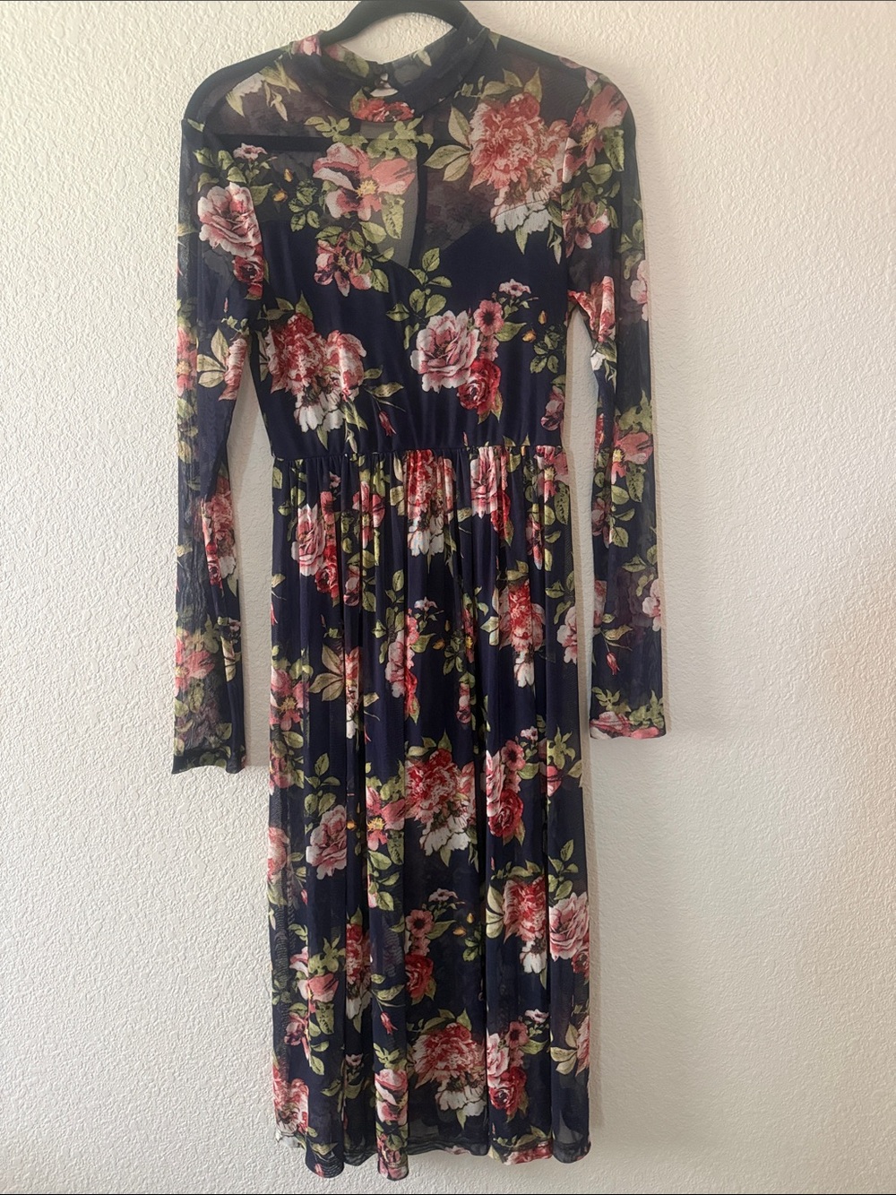 LUSH Floral Long Sleeve Midi Dress - Black/Pink